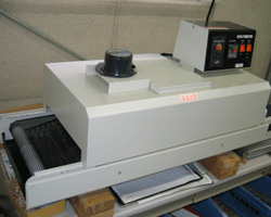 コンベア式温度管理収縮機